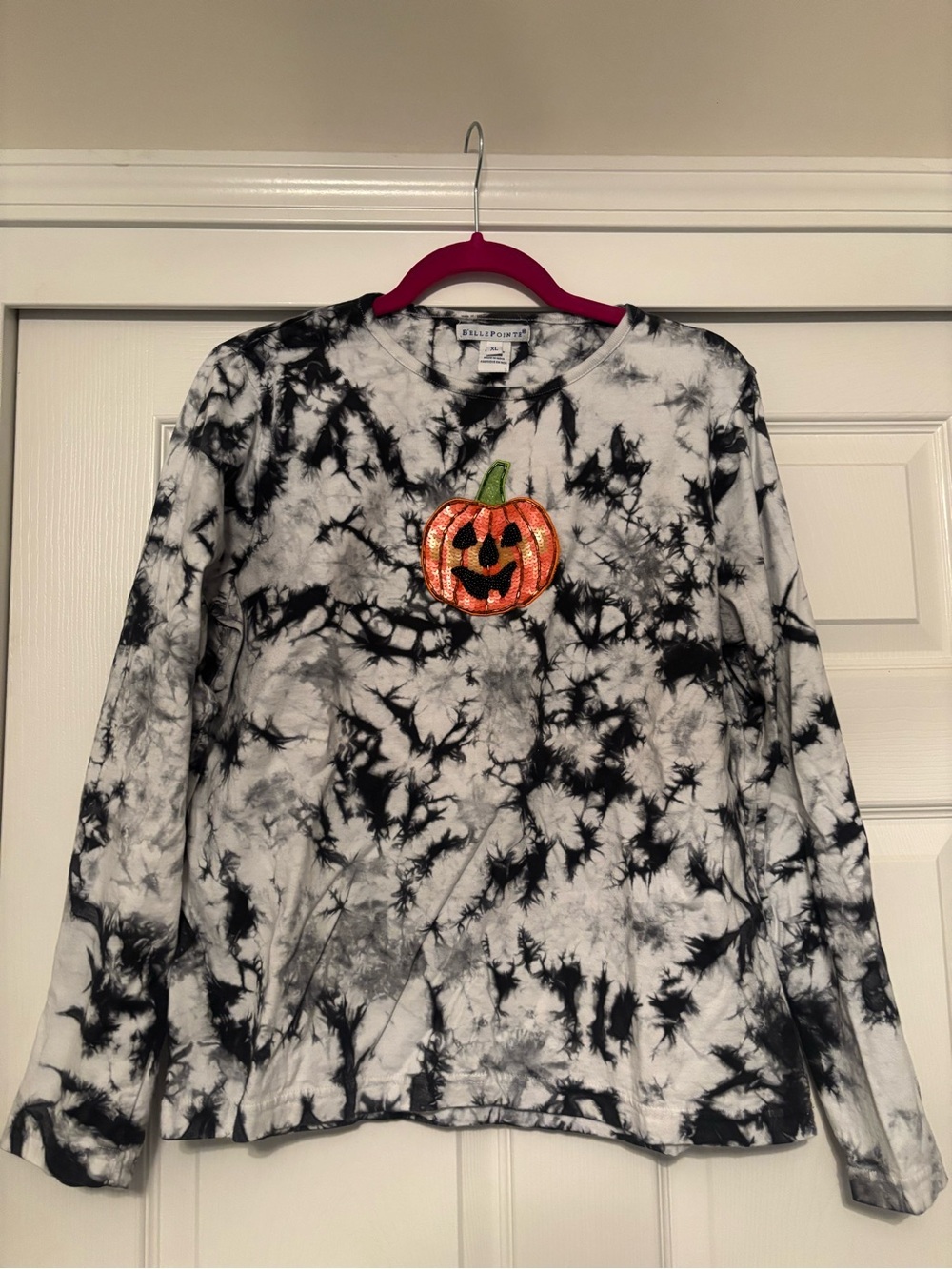 Billie+Brook Black & White Tie-Dye Long Sleeve Top with Pumpkin Patch